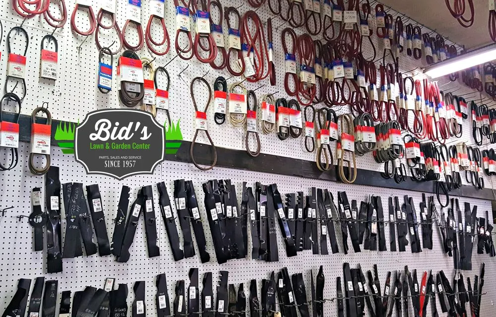 Top-rated yard maintenance in Warren, MI - Bid's Lawn & Garden Center