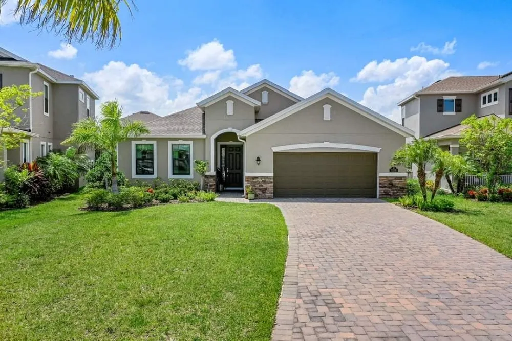 Trusted garden landscaping with custom design in West Melbourne, FL by Big 3 Lawn Care