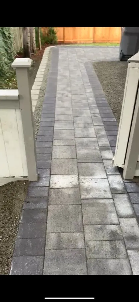 Reliable garden landscaping for outdoor upgrades in Vancouver, WA by Big Al Signature Lawn Services