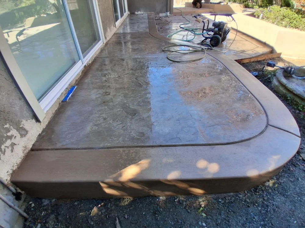 Custom yard maintenance in Pittsburg, CA by Big Als Concrete & Landscaping Service