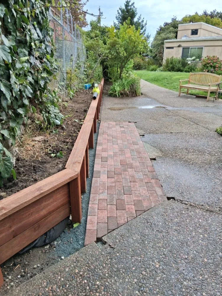 Custom landscape installation in Pittsburg, CA by Big Als Concrete & Landscaping Service