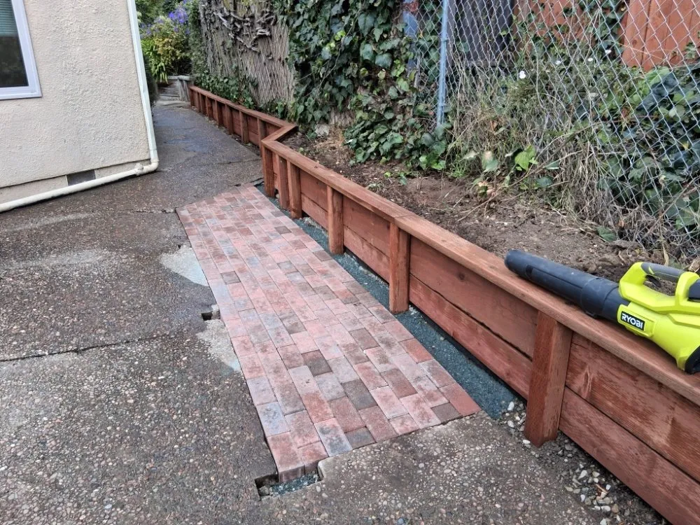 Local landscaping services in Pittsburg, CA - Big Als Concrete & Landscaping Service