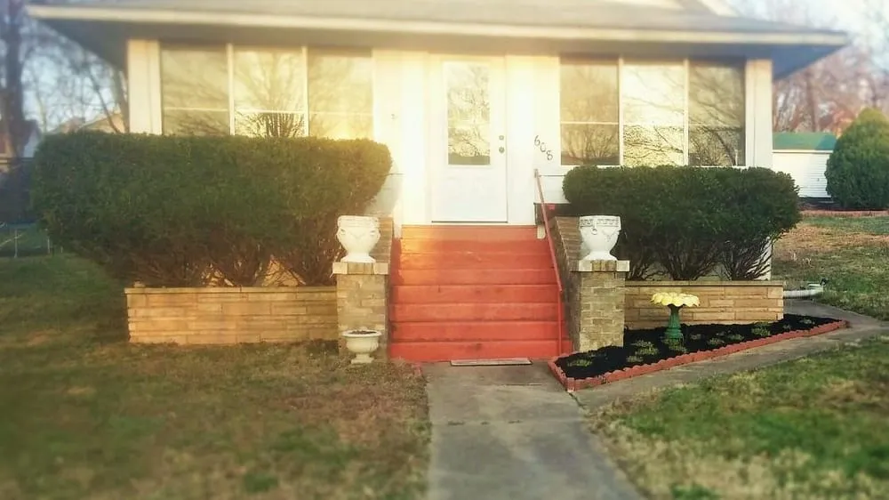 Affordable yard maintenance experts serving Festus, MO - Big A's Lawncare & Landscaping