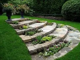 Reliable yard maintenance for homes in Pepper Pike, OH by Big Bear Landscaping