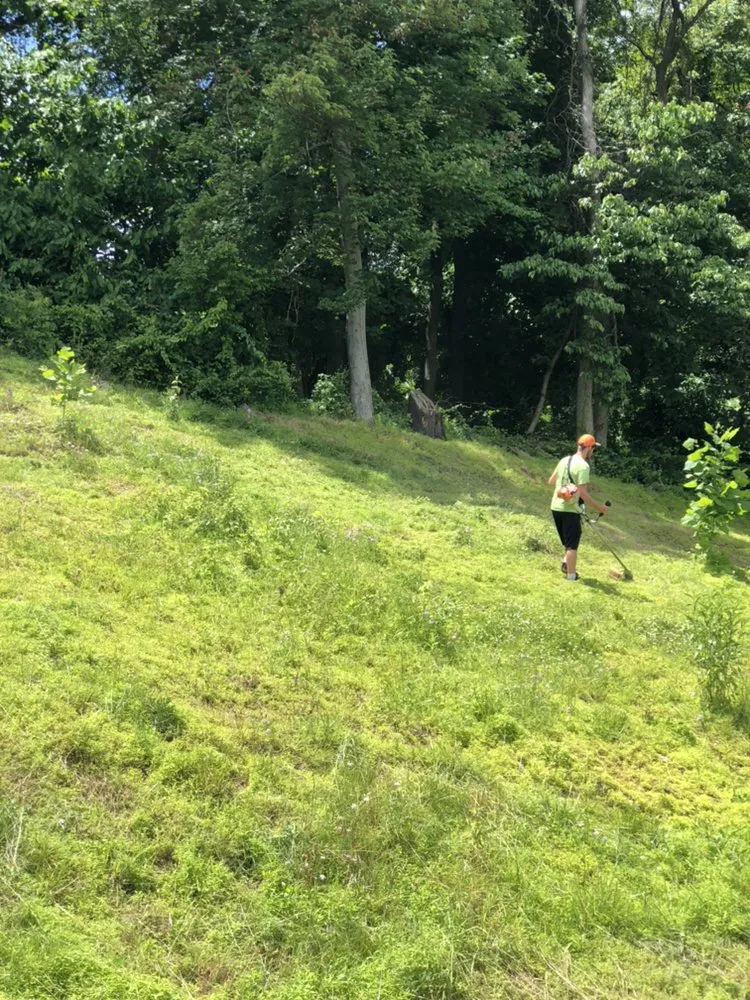 Local yard maintenance in Wheeling, WV - Big Bear Lawn Care And Landscaping