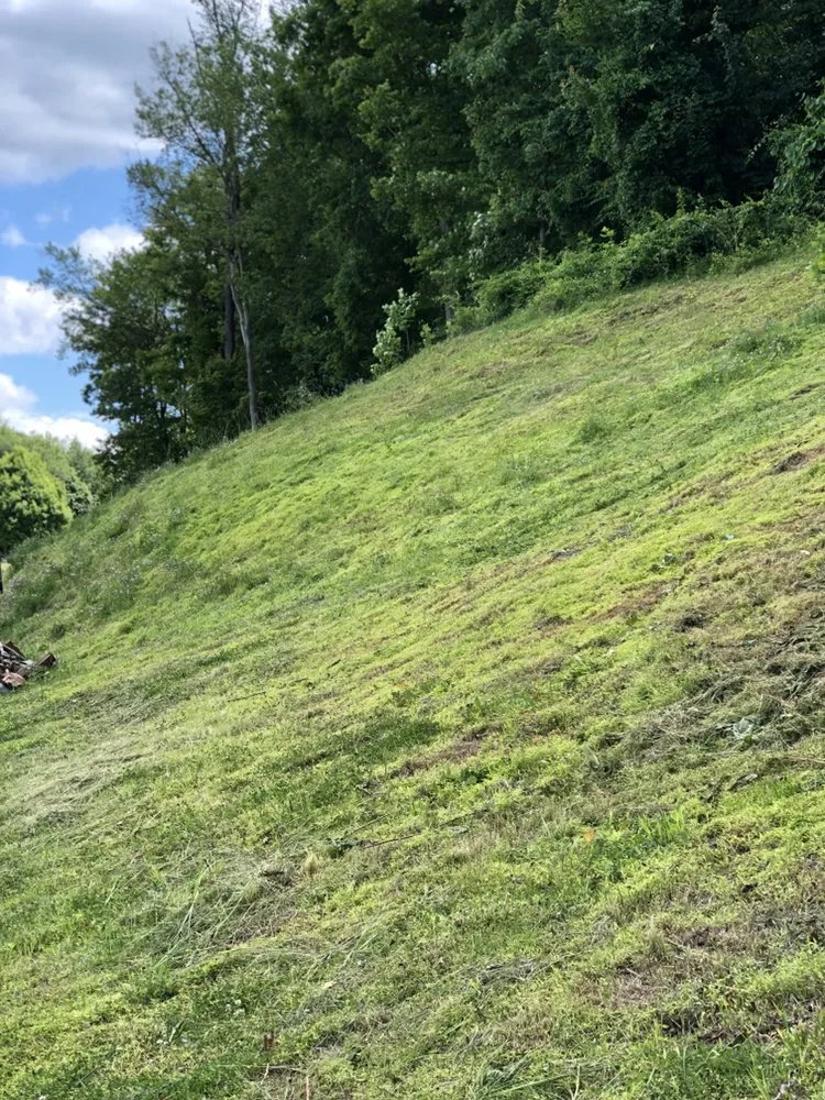 Custom outdoor landscaping in Wheeling, WV - Big Bear Lawn Care And Landscaping