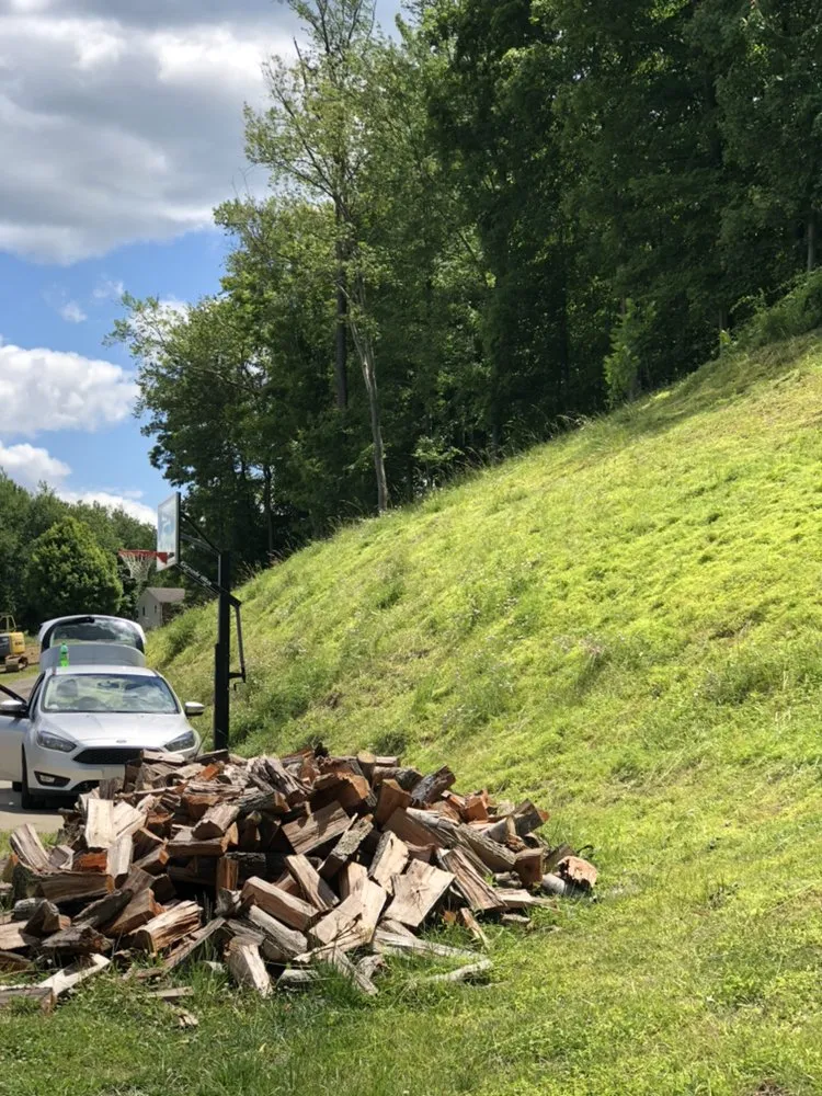 Custom outdoor landscaping experts serving Wheeling, WV - Big Bear Lawn Care And Landscaping