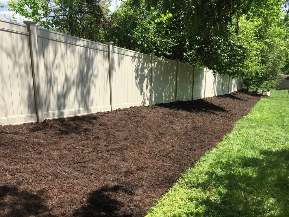 Expert yard cleanup service in Wheeling, WV - Big Bear Lawn Care And Landscaping