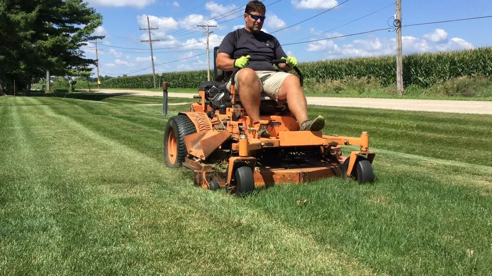 Custom lawn care service for residential properties across Dixon, IL - Big Bear Lawn Care