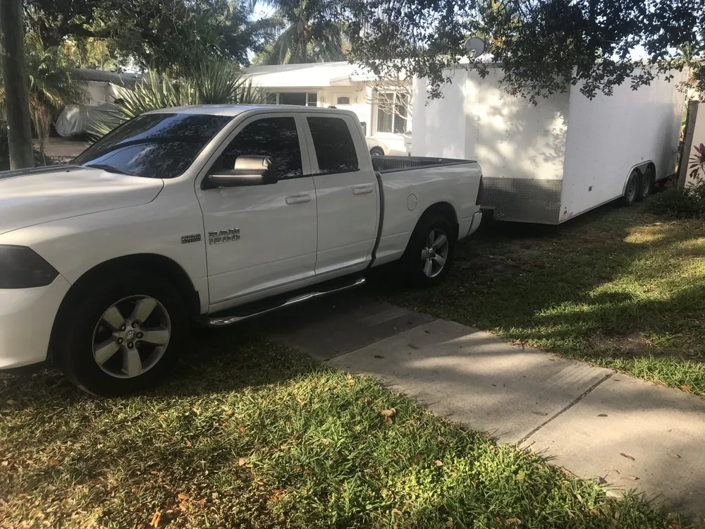Professional lawn mowing service experts serving North Miami Beach, FL - Big Bee Landscaping & Tree Services