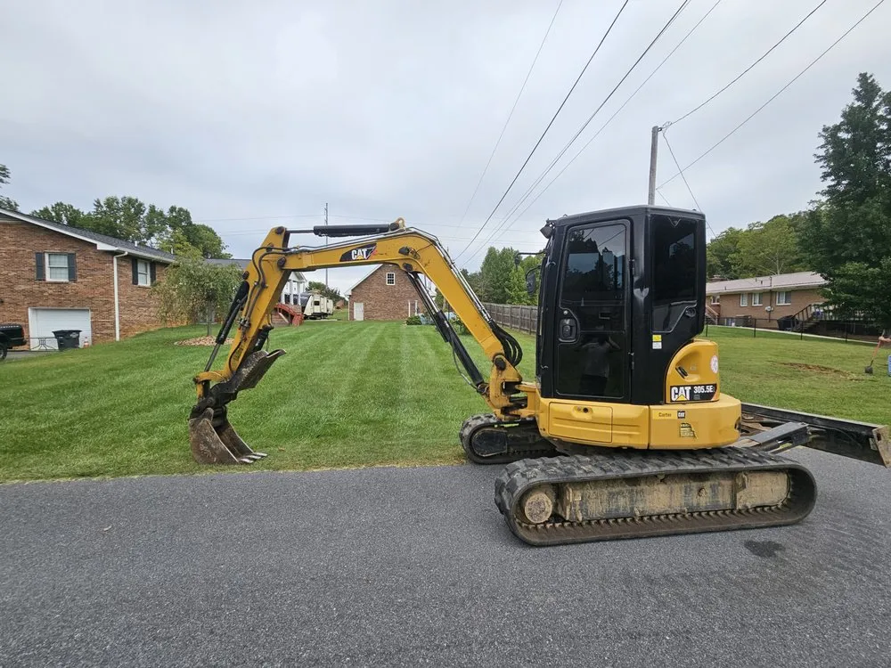 Reliable lawn care service experts serving Kingsport, TN - Big Ben Enterprise