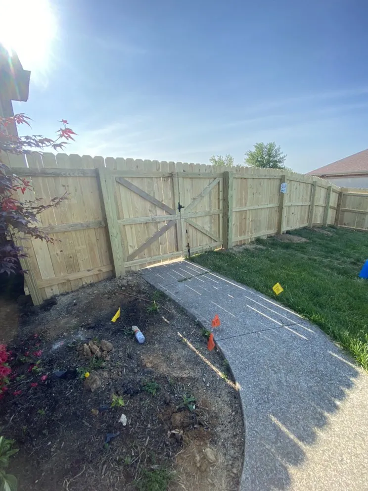Affordable garden landscaping experts serving Lancaster, KY - Big Blue Fencing & Contracting
