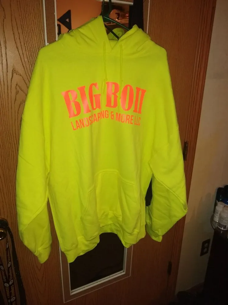 Professional yard maintenance in Pittsburgh, PA - Big Boii Landscaping and More