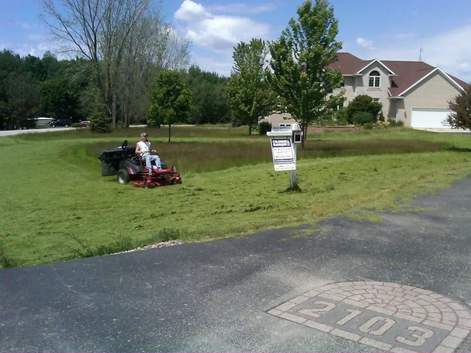 Top-rated lawn mowing service experts serving Seymour, WI - Big Boys Landscape & Snow Services