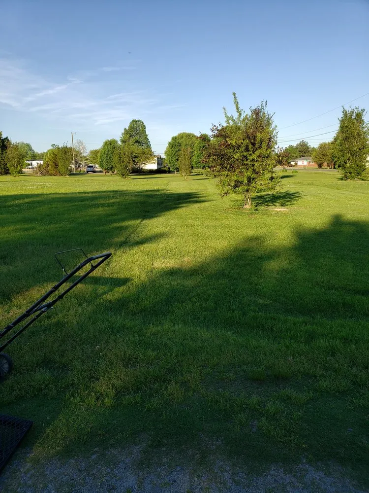 Trusted lawn mowing service in Greenville, NC by big boys lawn care & power washing