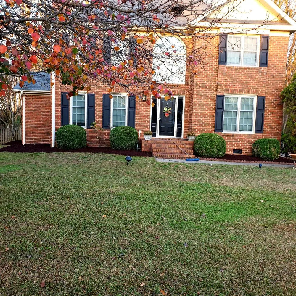 Local garden landscaping experts serving Greenville, NC - big boys lawn care & power washing