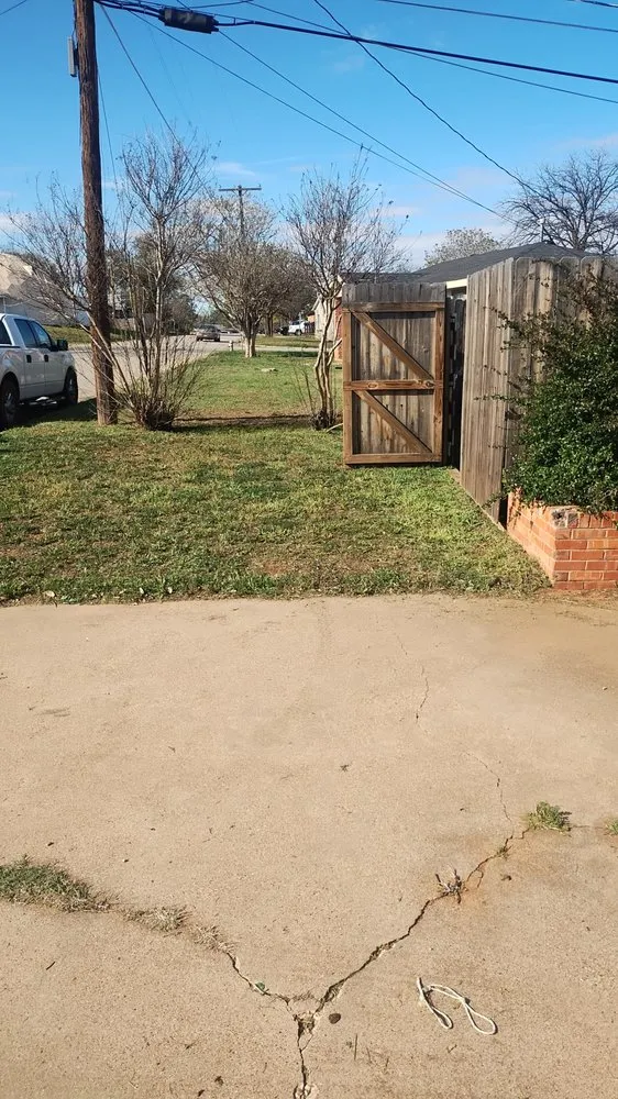 Custom landscape installation for year-round maintenance in Sweetwater, TX by Big Bro's Lawn Care