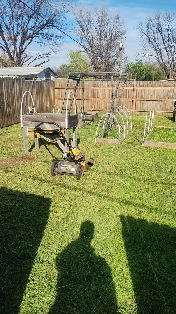 Expert outdoor landscaping experts serving Sweetwater, TX - Big Bro's Lawn Care