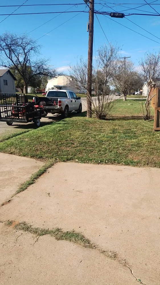 Local residential landscaping experts serving Sweetwater, TX - Big Bro's Lawn Care