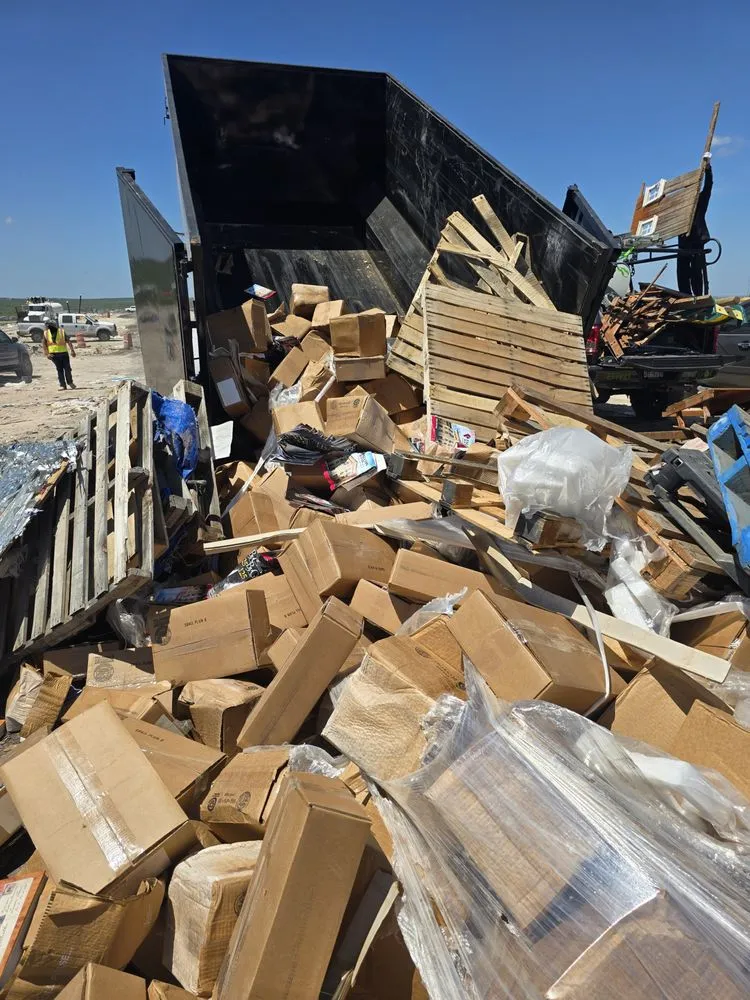 Reliable landscaping services experts serving Laredo, TX - Big Buck Dumpster