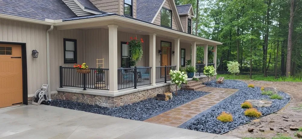 Local landscaping services experts serving Boardman, OH - Big Buckeye Lawn Care