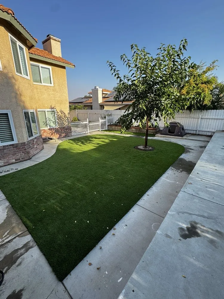 Affordable garden landscaping for beautiful yards in Henderson, NV by Big Bully Turf