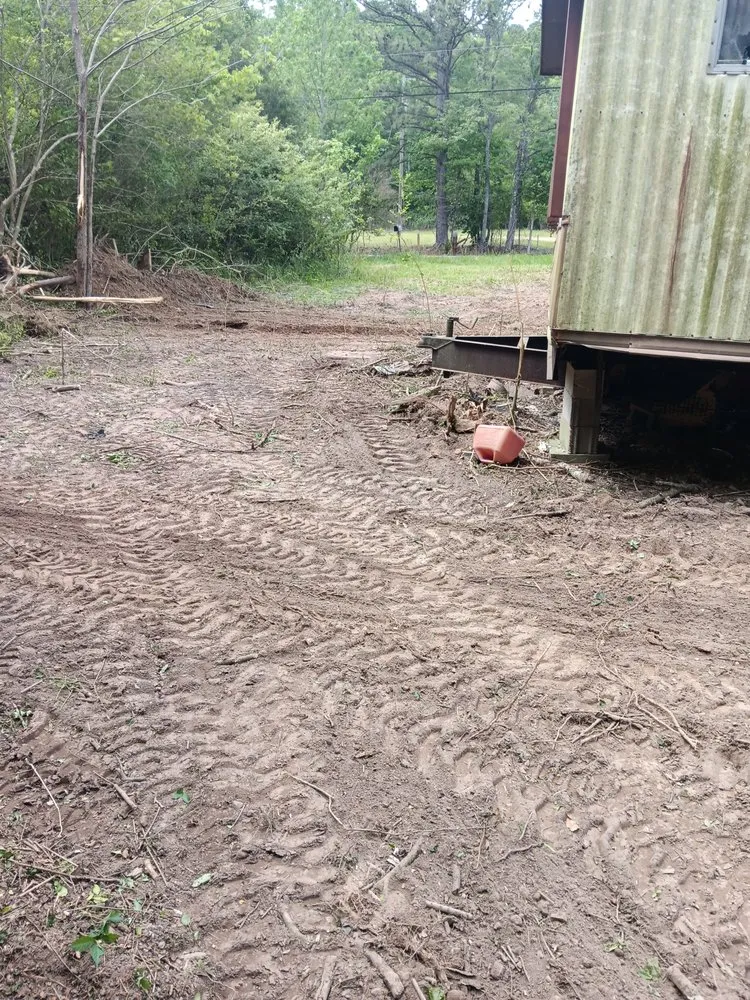 Professional lawn care service in Anniston, AL by Big C Land Management