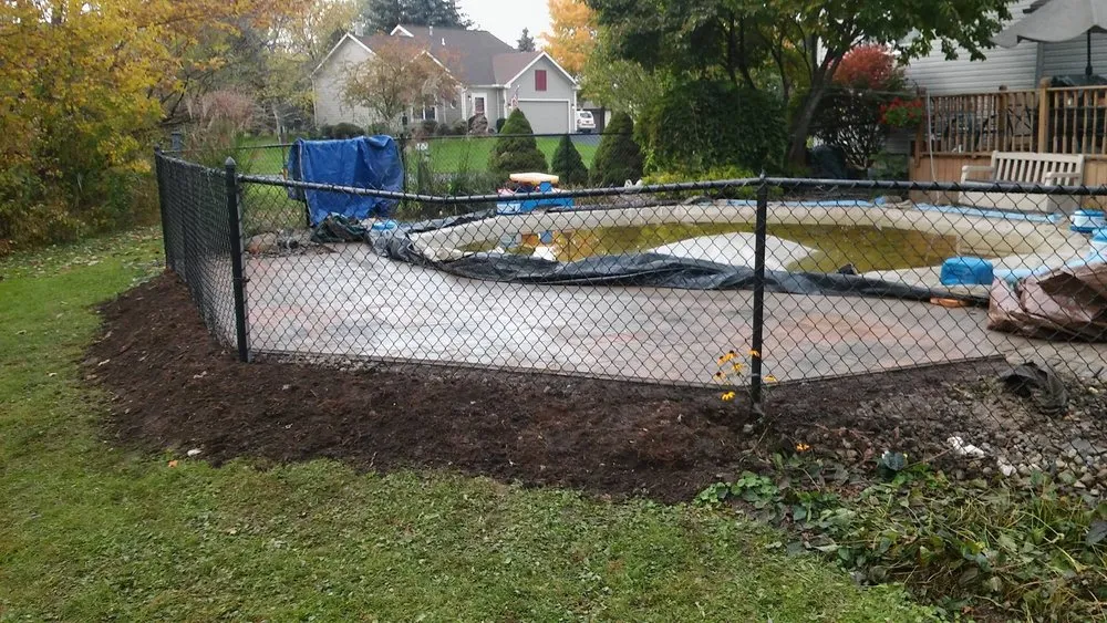 Top-rated yard cleanup service in Baldwinsville, NY by Big C Services