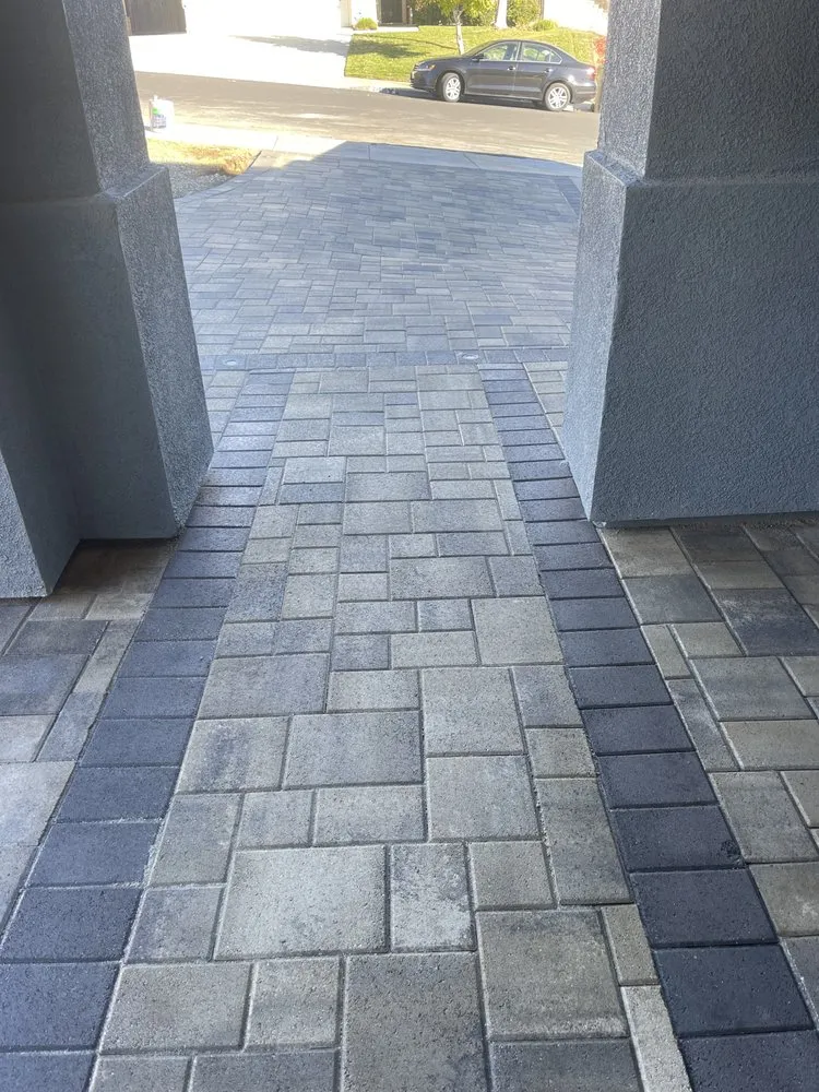 Affordable yard maintenance near you across North hills, CA - Big Country Roll Off and Landscape