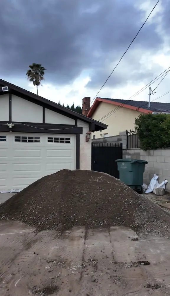 Top-rated outdoor landscaping in North hills, CA by Big Country Roll Off and Landscape