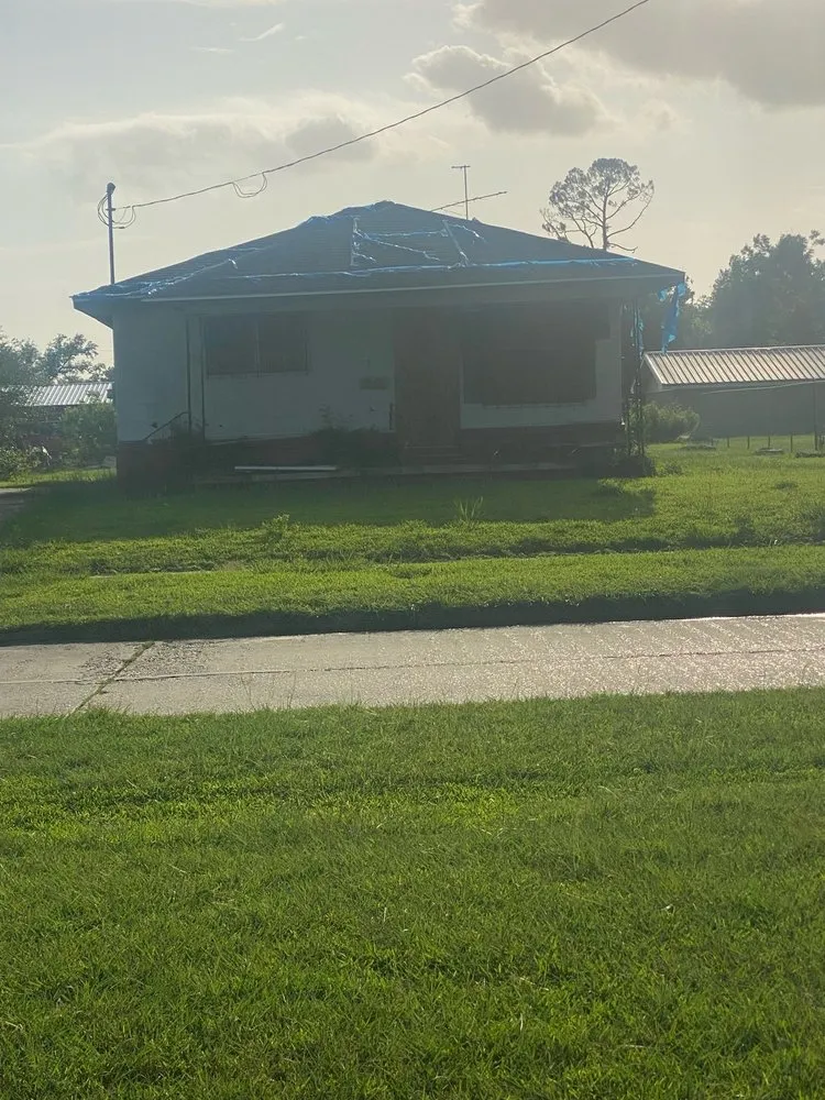 Professional garden landscaping experts serving Lake Charles, LA - Big C’s Lawncare