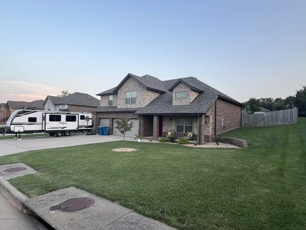 Trusted garden landscaping experts serving Springfield, MO - Big Dad and Sons Lawn Care Service