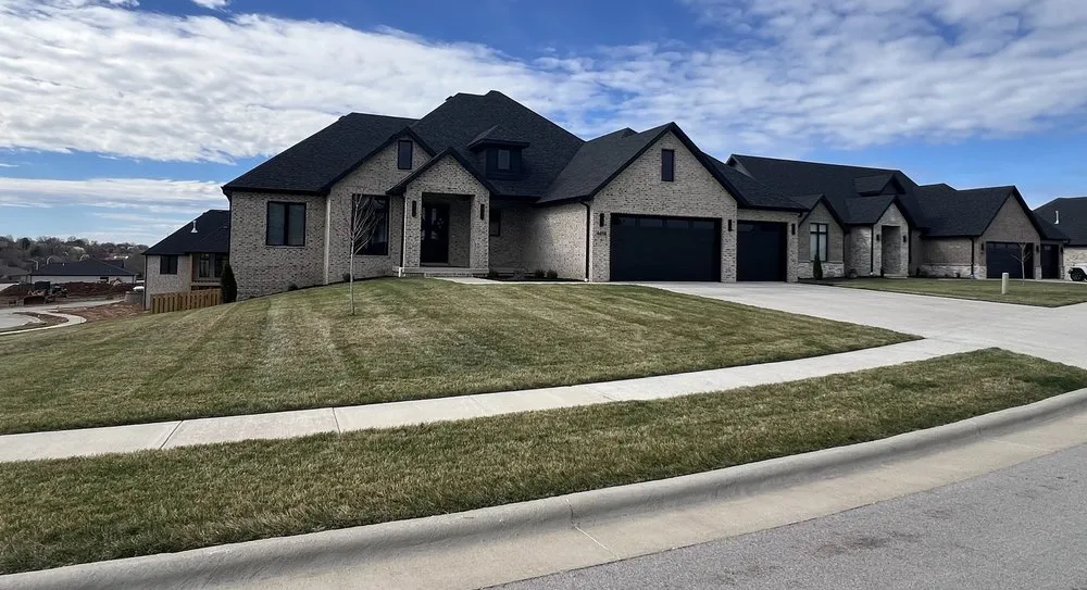 Custom garden landscaping in Springfield, MO by Big Dad and Sons Lawn Care Service