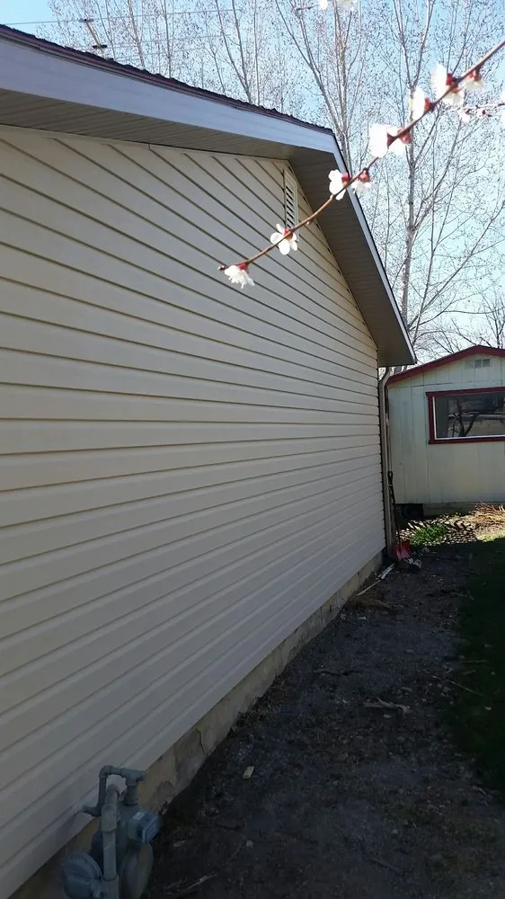 Custom garden landscaping for beautiful yards in Springville, UT by Big Dan The Handyman