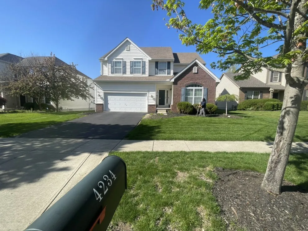 Expert yard cleanup service in Columbus, OH by Big Dawg Lawn Care