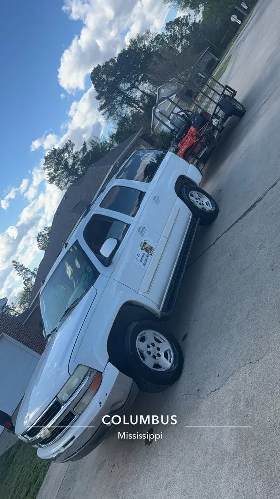 Local landscaping services in Columbus, MS by Big Dawgs