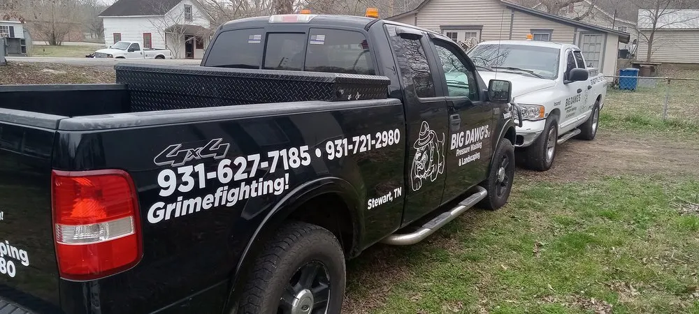 Reliable lawn mowing service experts serving Stewart, TN - Big Dawgs