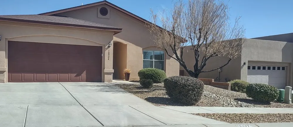 Local garden landscaping for residential properties across Albuquerque, NM - Big Dawg's Yard Care