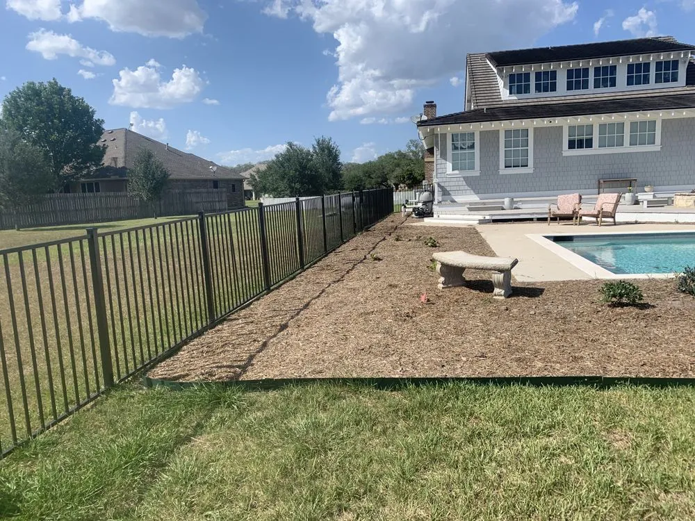 Top-rated landscaping services experts serving Inez, TX - Big Dog Lawn and Landscaping