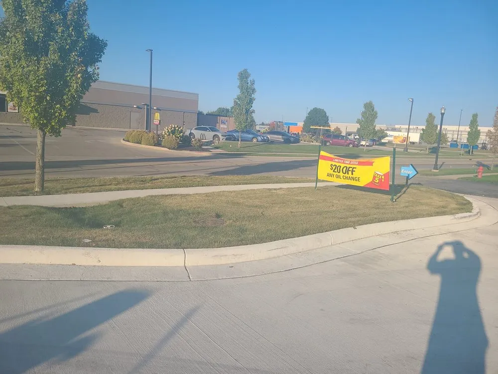 Top-rated garden landscaping in Lima, OH by Big dogs lawn care