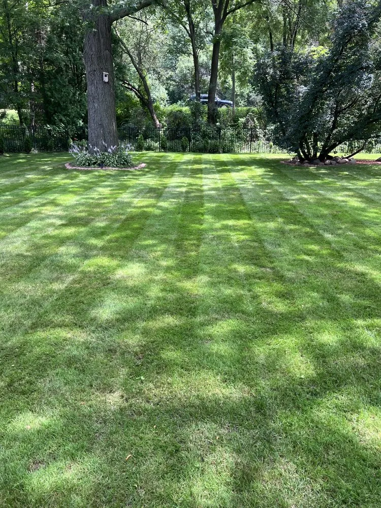 Trusted garden landscaping with custom design in Janesville, WI by Big Ed’s Lawn Services