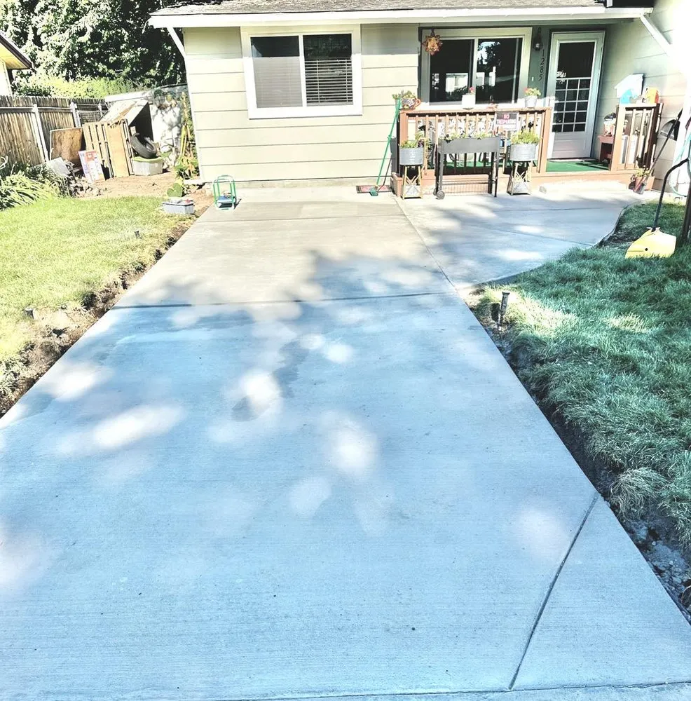 Affordable landscape installation for homes across Mountain Home, ID - Big E's Services