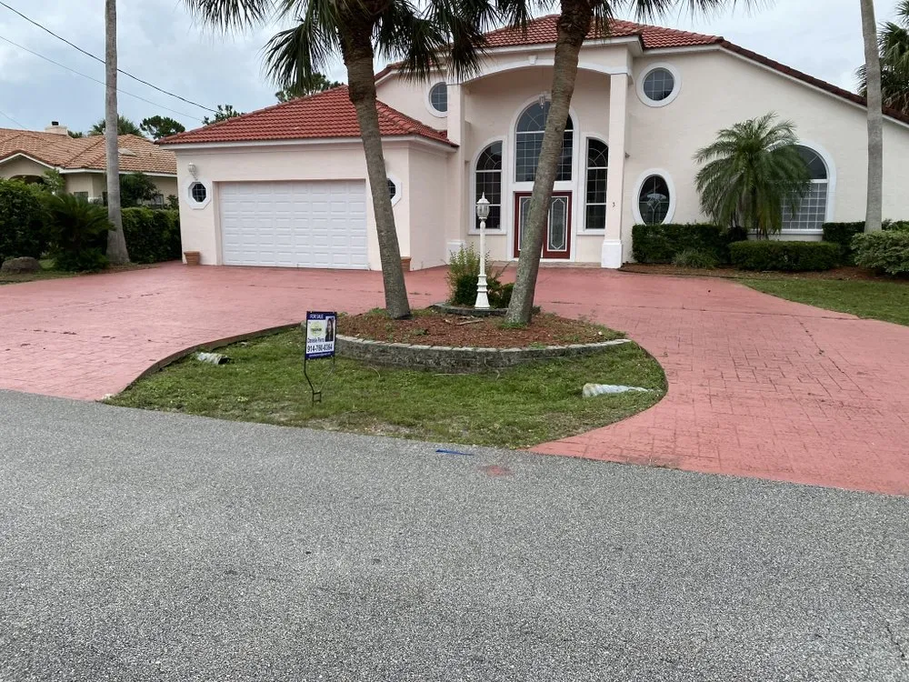 Professional yard cleanup service experts serving Palm Coast, FL - Big Fins Lawn Care