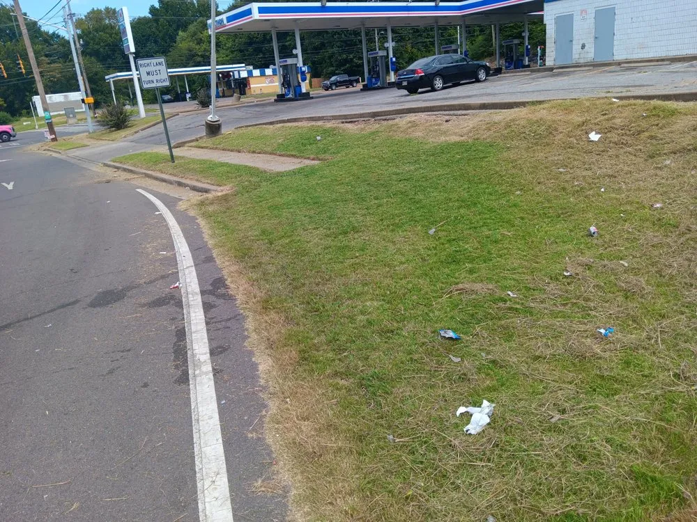 Professional outdoor landscaping for outdoor upgrades across Memphis, TN - Big Guy's Lawn Garden & Landscaping Services