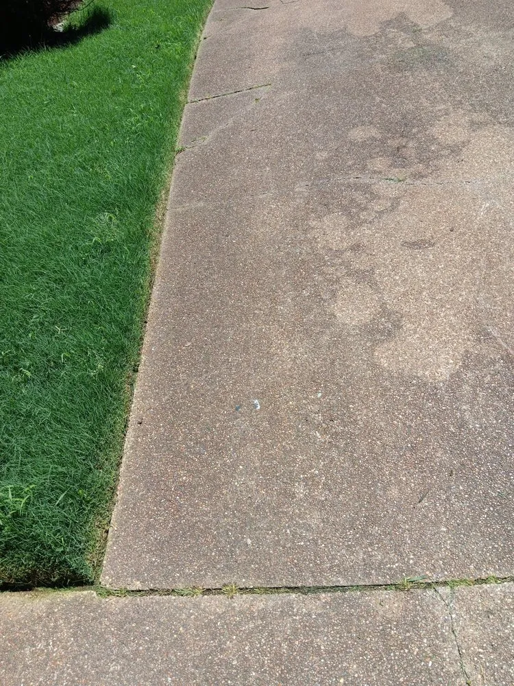 Affordable lawn mowing service for outdoor upgrades in Memphis, TN by Big Guy's Lawn Garden & Landscaping Services