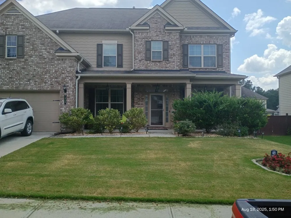 Top-rated lawn mowing service for homes in Loganville, GA by Big Ham Mobile Handyman Services