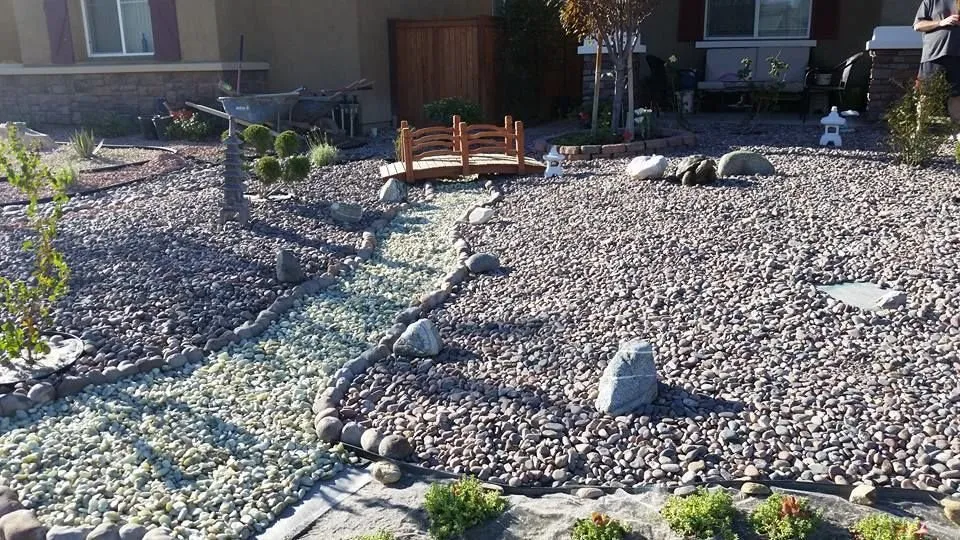 Local yard cleanup service in Rosamond, CA - Big Iron Landscape Materials