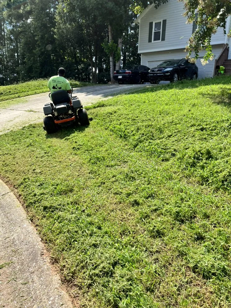 Affordable yard maintenance in Powder Springs, GA by Big Jim’s Lawn Care