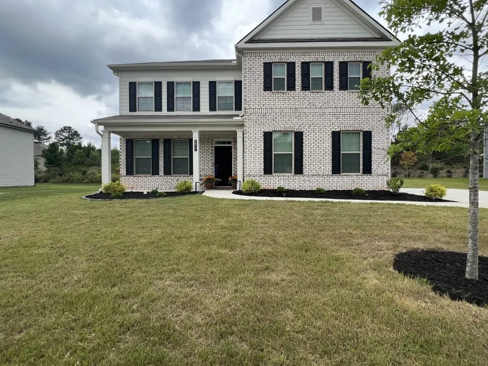 Trusted garden landscaping for homes in Powder Springs, GA by Big Jim’s Lawn Care