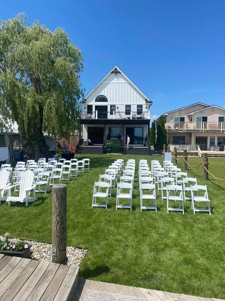 Expert lawn care service in Macomb, MI by Big Lakes Lawn Care